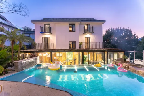 Pujing Yuanju (Hangzhou Xihu Longjing)