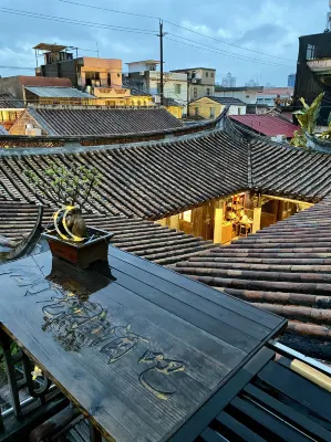 Lin Family Courtyard Homestay (West Street Kaiyuan Temple) - Kæledyr tilladt
