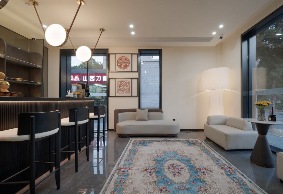 내셔널 라이브러리 호텔