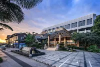 JI Hotel (Emeishan Hot Spring) Hotels in Emeishan City
