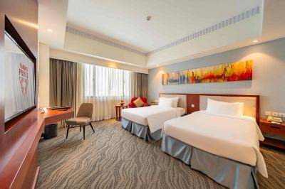 エグゼクティブ ツインまたはダブル サイゴン プリンス ホテル(旧ダクストン ホテル サイゴン)の写真