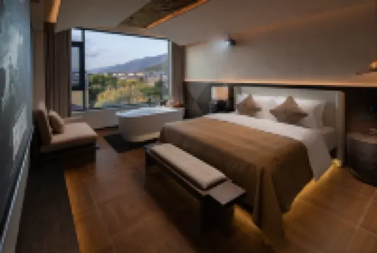 竹舟雪山度假酒店（麗江古城區清溪公園店）