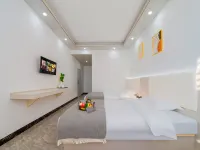 Meizhi Smart Audio-Visual Hotel (Guilin High-Speed Railway North Station) - 2 étoiles