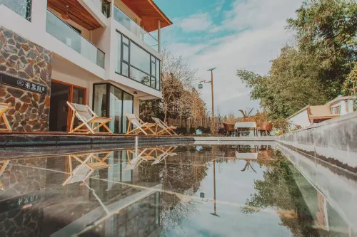 Jiuhuangshan Weijianshan Homestay Hotels in Beichuan