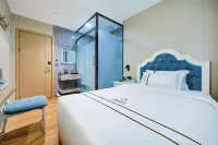 Wusheng New Town HotelNew City Hotel (People's Hospital Branch) Hotels in Wusheng County
