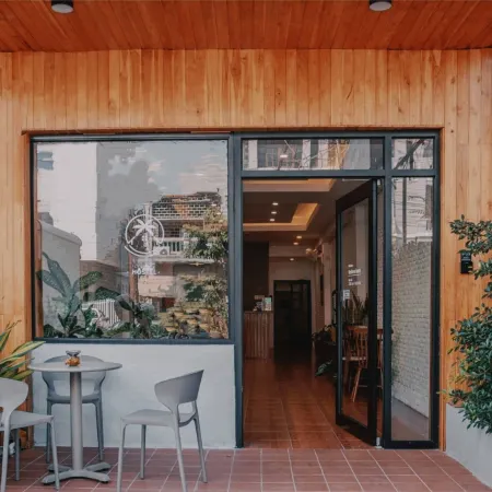 Muulao Hostel Отели рядом с достопримечательностью «Статуя Фа Нгум»