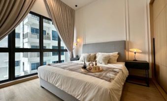 The Colony/Luxe by Infinitum