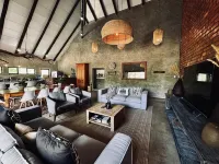 Rhinos Rest Private Luxury Villa Hotels in Kampersrus AH