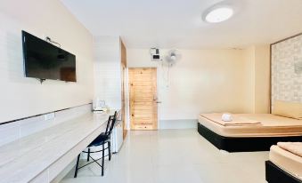 Veerakit Grand Hotel