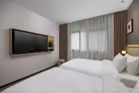 SFEEL DESIGN Hotel (Chengdu Renmin North Road Jinniu Wanda Plaza) โรงแรมในพื้นที่สถานีรถไฟสายเหนือ