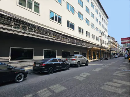 Boutique Bravo Hotel