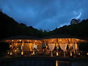 安吉雲半間 · 野奢度假酒店