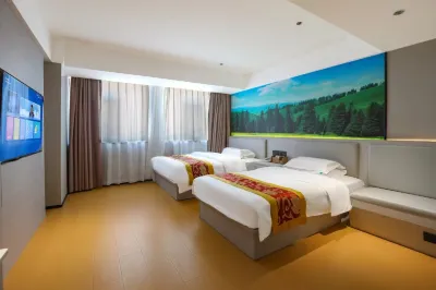 Zhangshang Mingzhu Hotel Hotels in Hotan 2nd Street/Urumqi South Railway Station