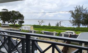 Paradise Inn