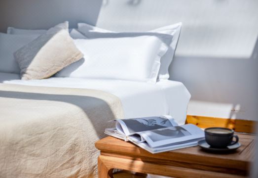 Slow Life Inn 내부 인테리어