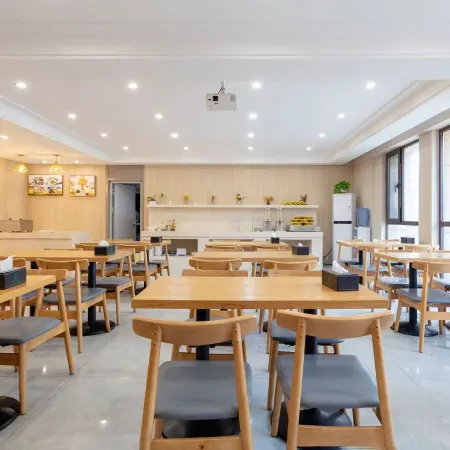VX Hotel (Lixin Wanbei Mall)