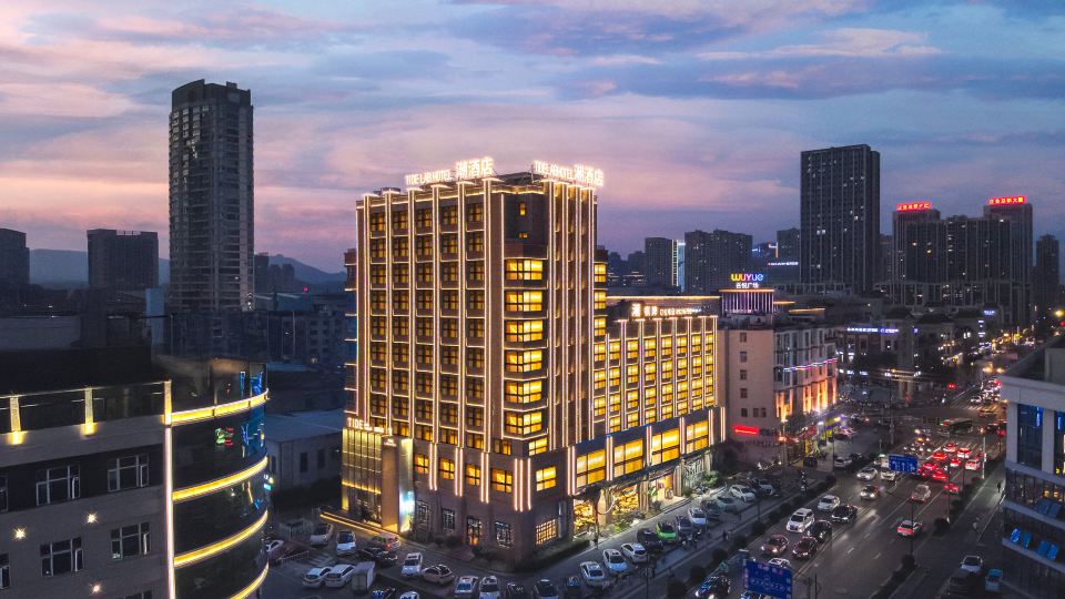 TIDE LAB HOTEL