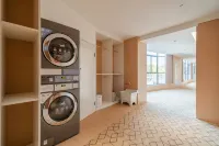 Feiyu E-sports Smart Hotel (Linghu Park)