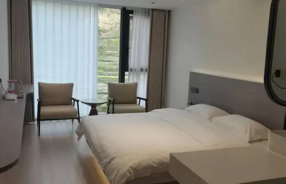 績溪家朋徽航藝棧·民宿