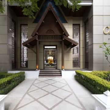 Grande Centre Point Hotel Ploenchit Отели рядом с достопримечательностью «Станция надземного метро Siam»
