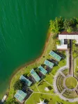 WanLv Lake XinleQinggu Homestay Hotels in Dongyuan