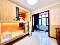 元萊小院青年旅舍（六星街）