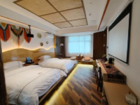 白瑪崗マナーハウス（門珞歷史文化博物館）