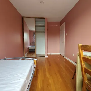 Slowhouse Hotels near Fairview Mall