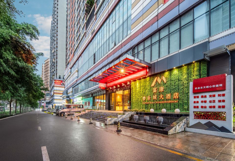 hotel overview picture