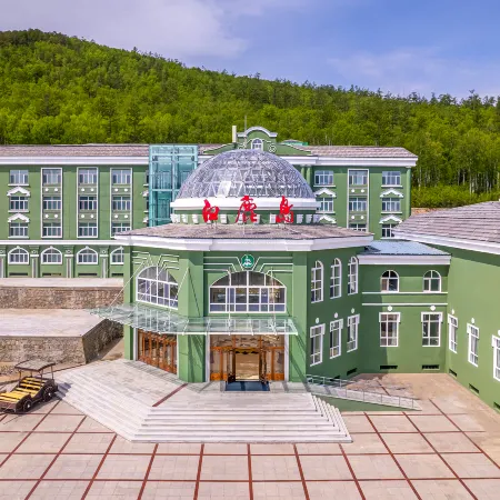 Erguna Bailu Island hotel