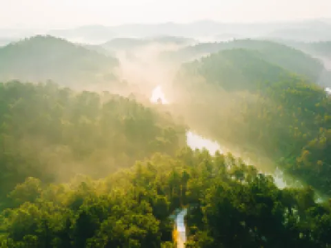 Freely Hover Golden Shuitai Hot Spring Town Hoteles en Condado de Xinxing