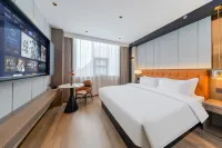 GRACEFUL·軒呈酒店（臨沂泰盛廣場萬象滙店） 鄰近開心水族（春園花鳥魚寵市場）的酒店