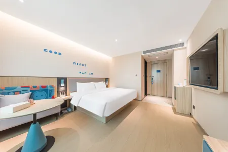 Homeinn · neo (Khorgas Guomen) Отели рядом с достопримечательностью «Khorgas National Gate Scenic Area»