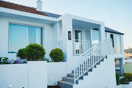 Haigugu Mountain and Sea Homestay Отели рядом с достопримечательностью «Hai Lv Dao»