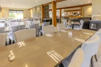 Kingsgate Hotel Te Anau - breakfast