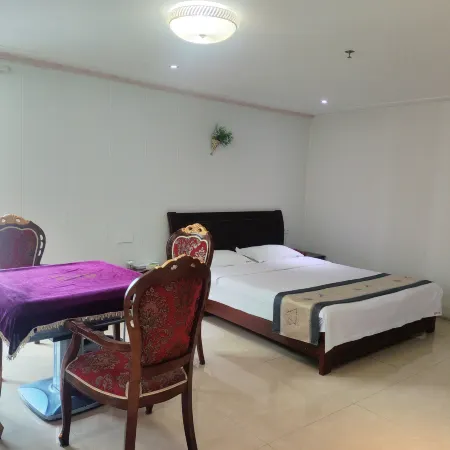 Rongxian 99 Hotel