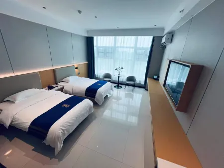 Guanxian Super 8 Hotel (Xinhua Hospital Branch)