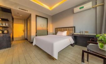 Yudu Jingchen Hotel
