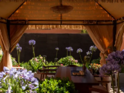 Lutu Hotel فنادق في نينغ لانغ