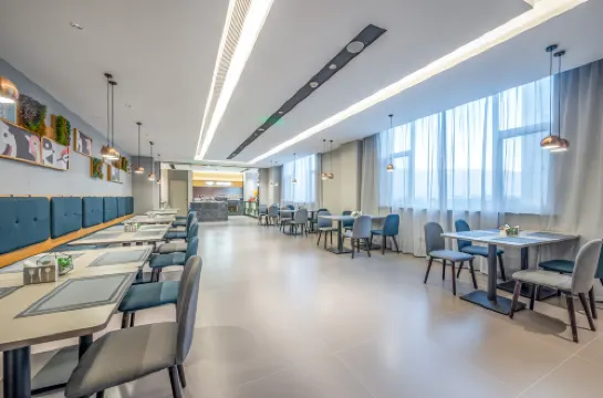 Home Inn Business Hotel (Xizhaosi Street Branch, Guangqumen Inner Subway Station, Beijing) Питание Photos