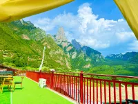 Mountain·Glam Zamba · Mingjing Hidden Luxury Courtyard