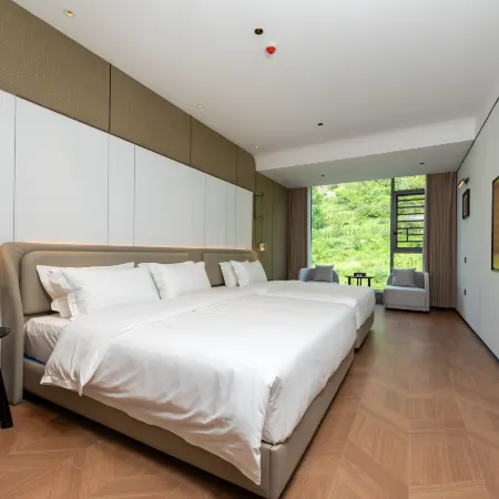 Guanlan Yunqi Hotel (Huangguoshu Waterfall Scenic Area)