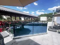 Bamboo Sea Resort Hotel - Pool