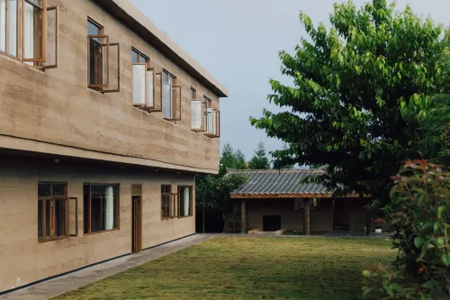 Cimen Zhong · Kan Ranch Resort (Wumeng Grass Plain)