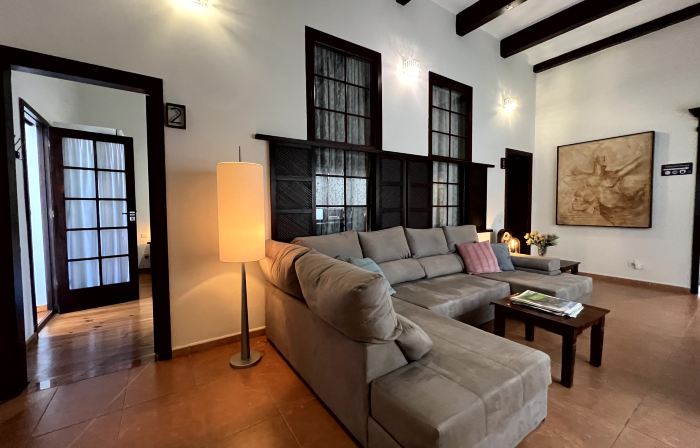 Santa Ana Suite & Rooms