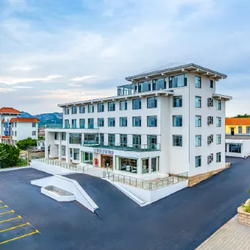 Rongcheng Chengshantou Xixiakou Zoo Rezen Select Hotel