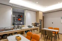 BOE Hotel - Desayuno