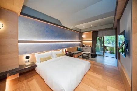 SPRING RESORT Отели рядом с достопримечательностью «Chung Tai Chan Monastery»