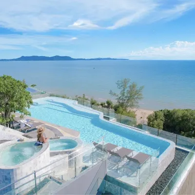 Bayphere Hotel Pattaya JC Hotels near Preecha Seafood Restaurant