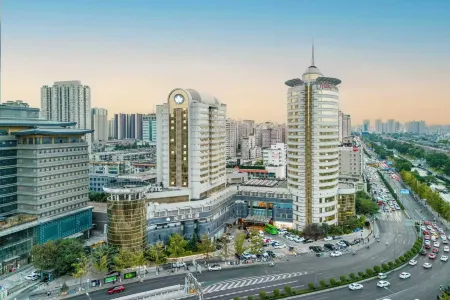Xufeng Light Residence Hotel